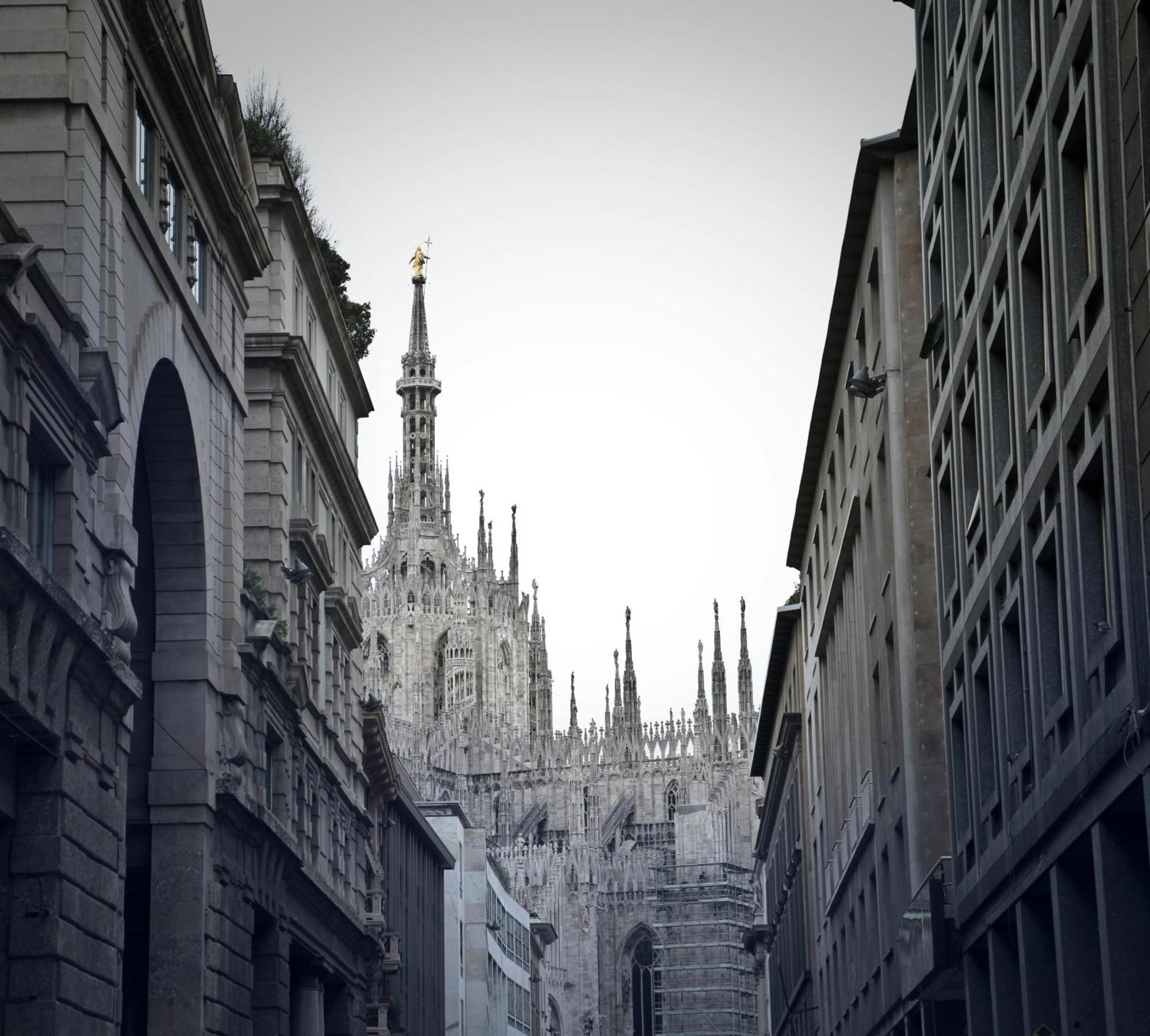 Apartamento The Urban Wildlife - San Babila Duomo Milán Exterior foto